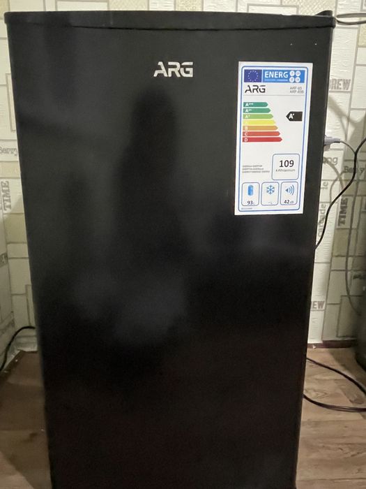 Холодильник маленький ARG