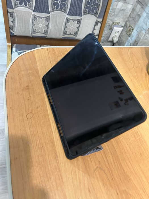 Aplle iPad pro 11 m2