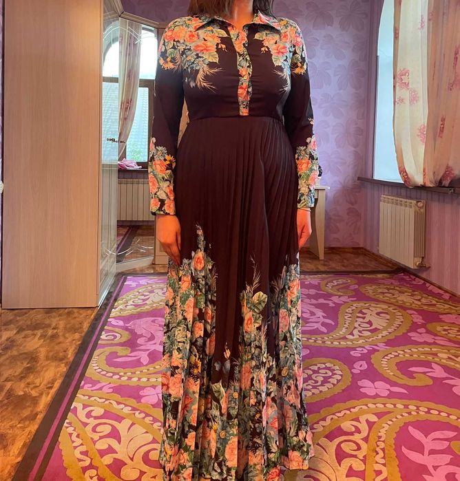 Продаю одежду 48 размер