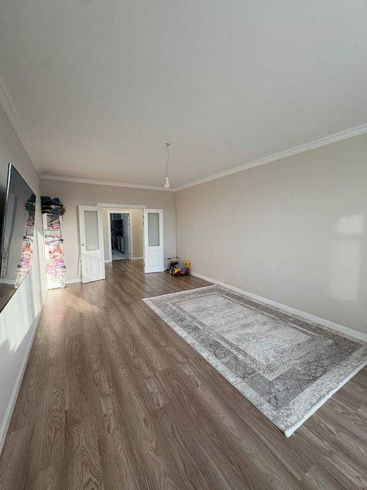 Продам 3 комнатную квартиру