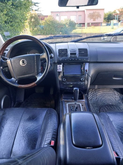 Ssangyong REXTON 2.7 hdi ДЖИП