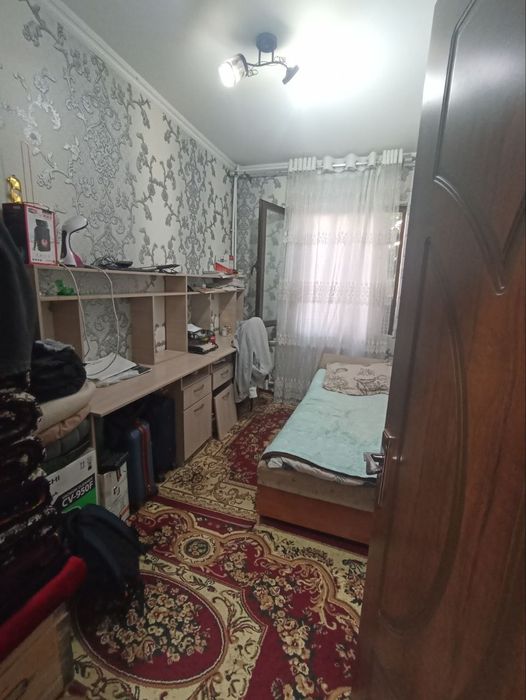 Продается четырёх комнатная квартира на массиве Водник