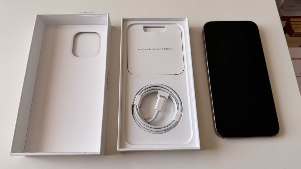 iPhone 14 Pro Max 128GB, Deep Purple |КАТО НОВ| Гаранция до 08.02.2027