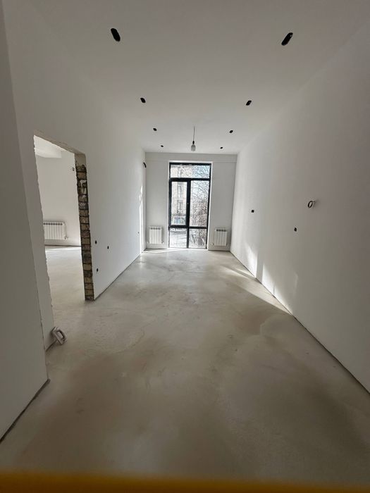 Продается Максим Горкий метро 2 х ком под ключ