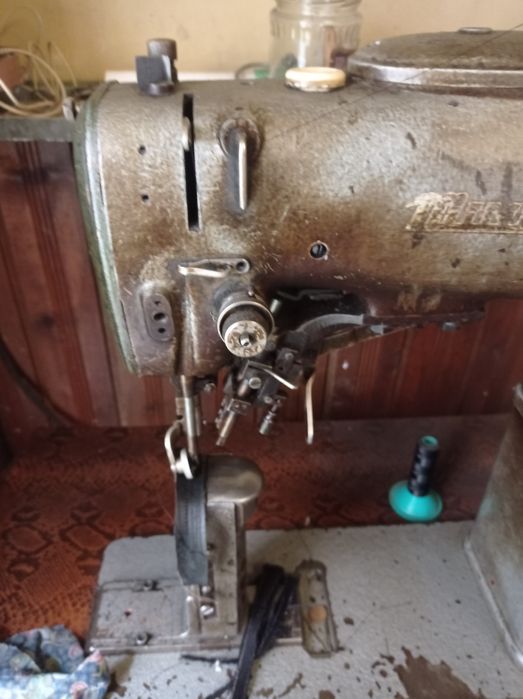 Обущарска  шевна машина миевра бутилкова