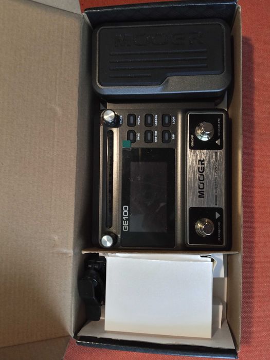 Squier mm stratocaster