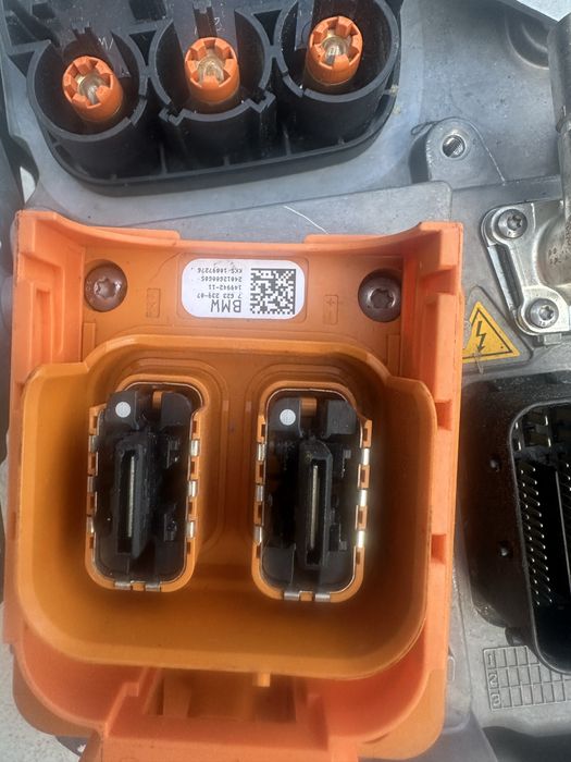 Cablu curent / tensiune / alimentare BMW F15 hybrid G20 g21 g30 g31 g05 g06 g11 g11 seria 3 4 5 6 7 G / x5 x6