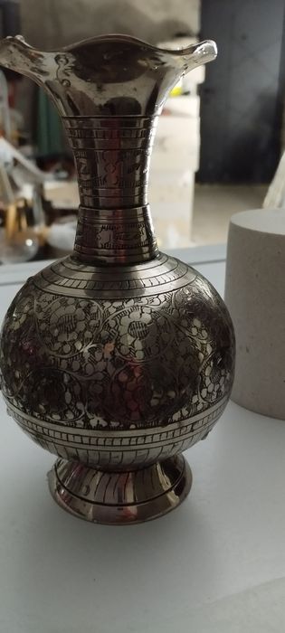 Кувшин и ваза декор