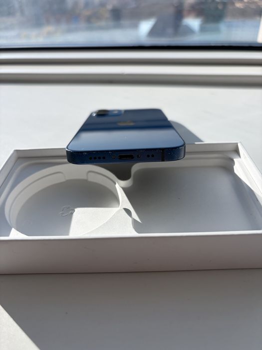 Продается iPhone 12 mini (128 GB, синий) — оригинал