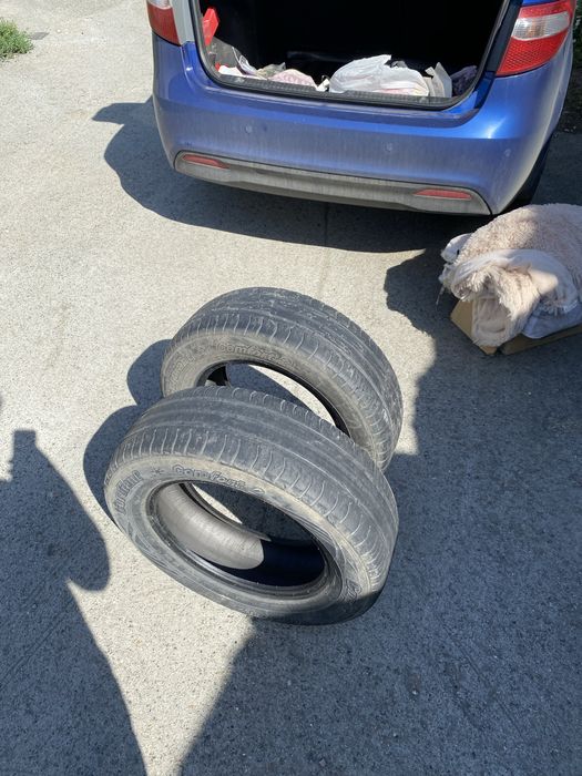 Продам 2 шины R15