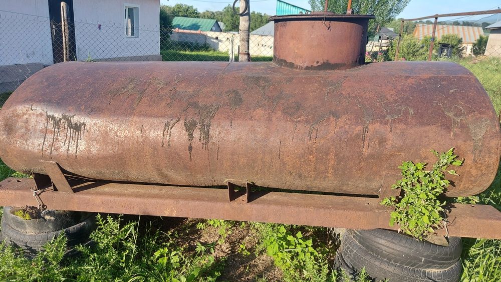Цистерна советская
