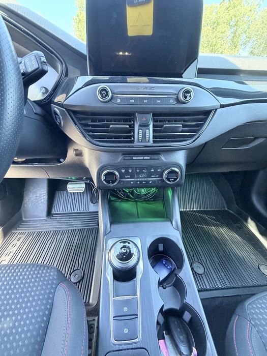 FORD Focus 2019 — imagine 5