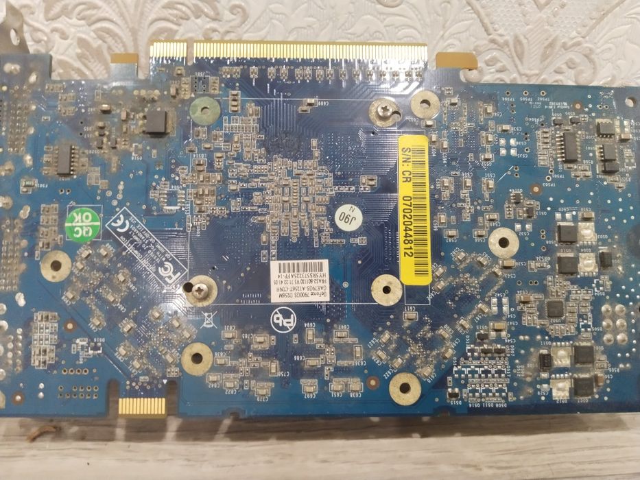 Продам видеокарту Geforce 7900GS
