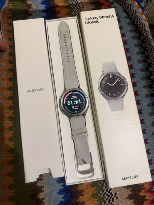 Galaxy watch 4 classic samsung ceas