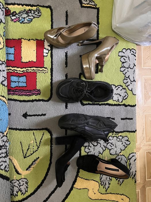 Обувь женская 38 размер