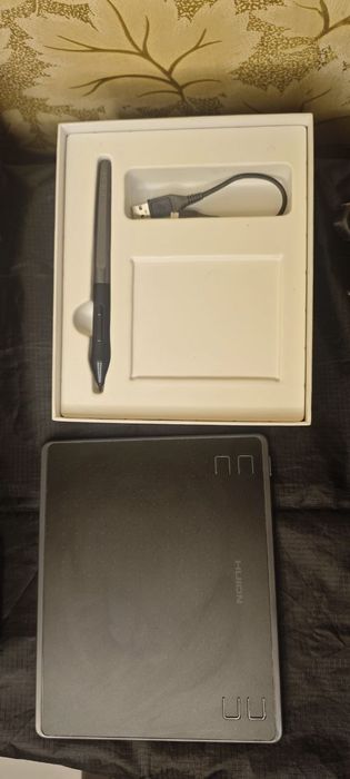 Графический планшет huion hs64