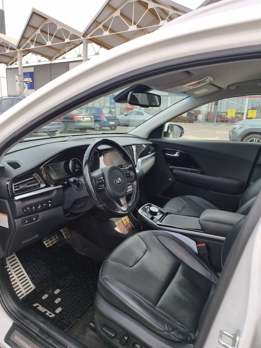 Vând KIA E NIRO în Garanție, FULL ELECTRICĂ cu Toate Opțiunile