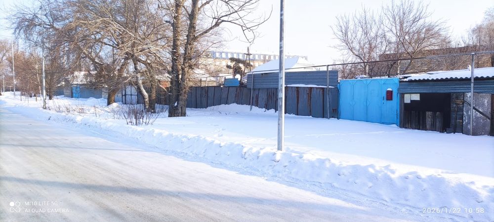 Продам участок в городе