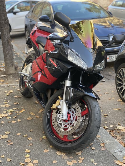 Vand/schimb Honda CBR 600 RR PC37 2004