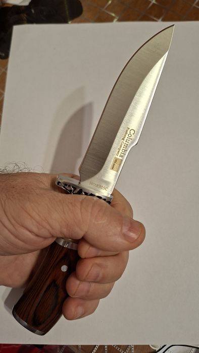 Cuțit  camping, drumeție, vânătoare, pescuit.  21.5cm