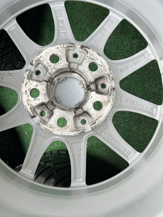 5х112 16 за мерцедес ЕТ 22 със зимни гуми