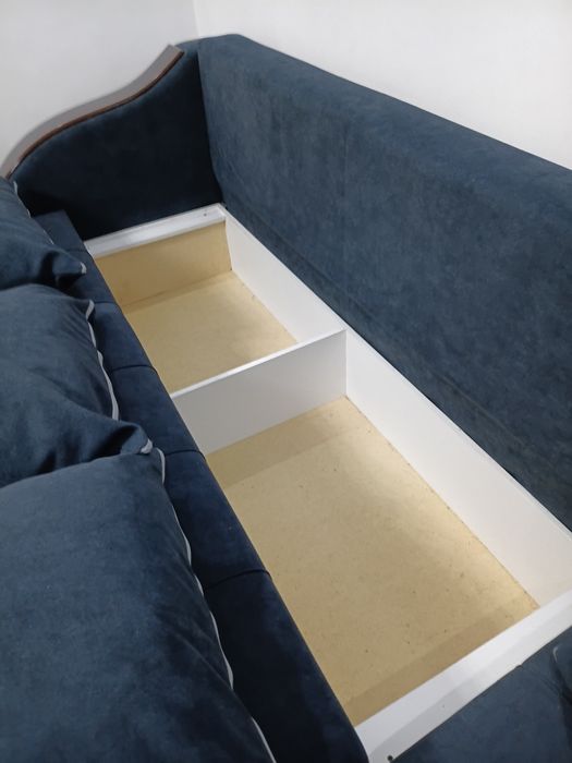 Б/у Диван отличном состоянии