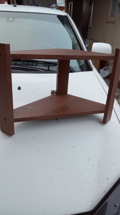 Продаю полку настенную