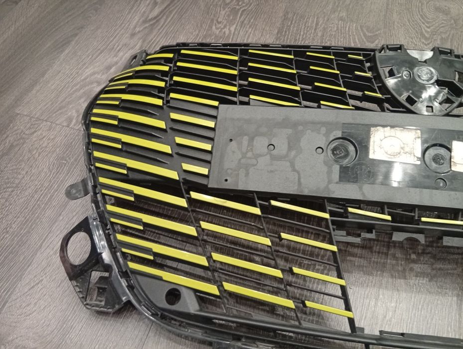 Решетка за Пежо 208