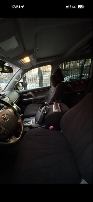 Toyota Land Cruiser 200