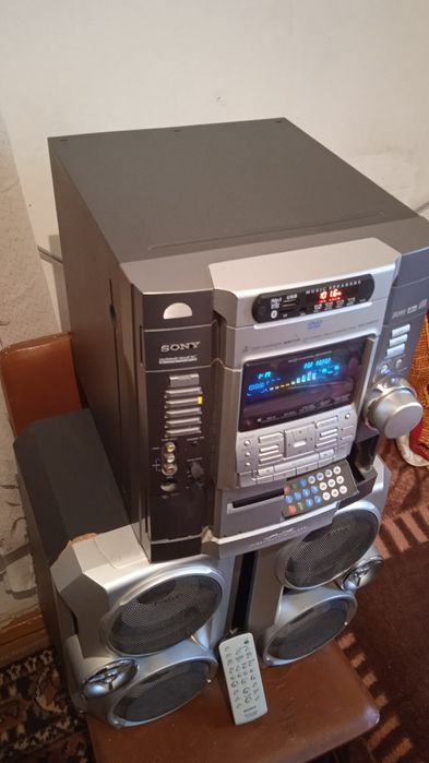 Муз.центр Sony MHC RV600D(460w)