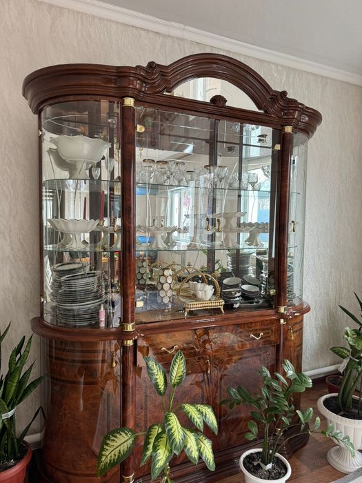 Горка для гостинной