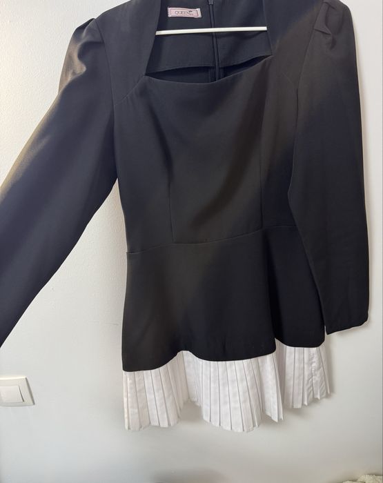 Платье,футболка,кофта и тд