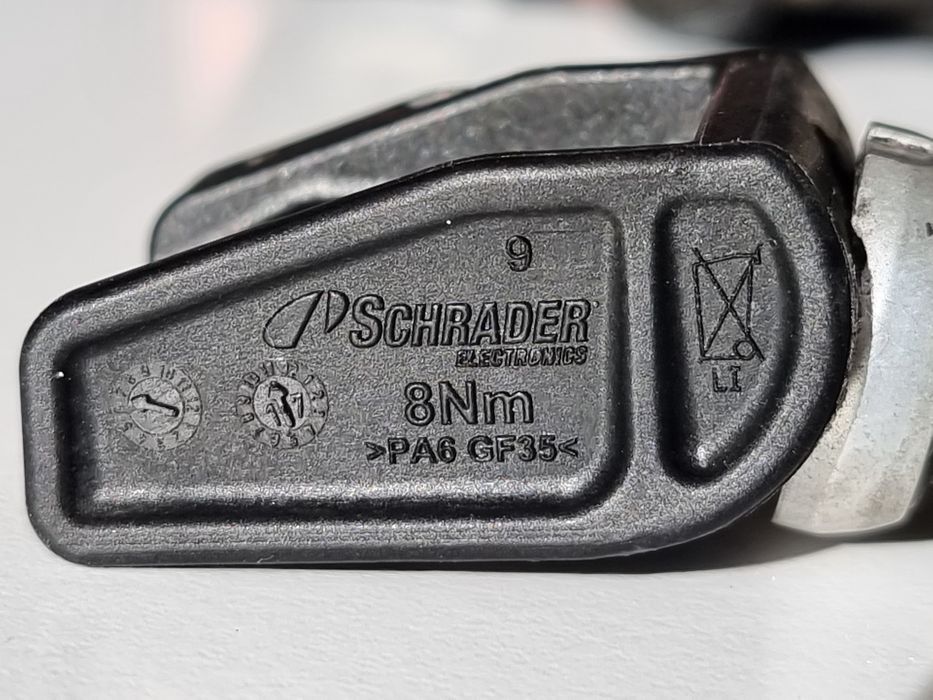 Оригинални датчици за налягане в гумите Mercedes A B C E S ML