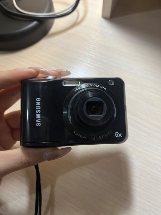 Цифровая камера (Мыльница Samsung)