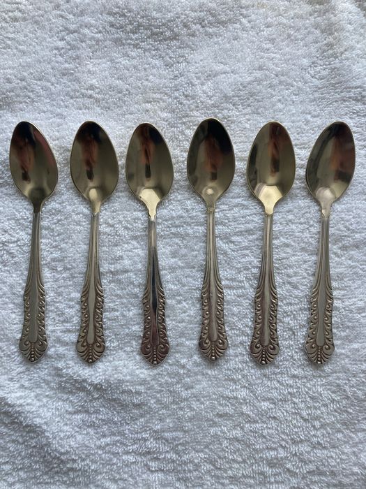 Продам набор мельхиоровых ложек