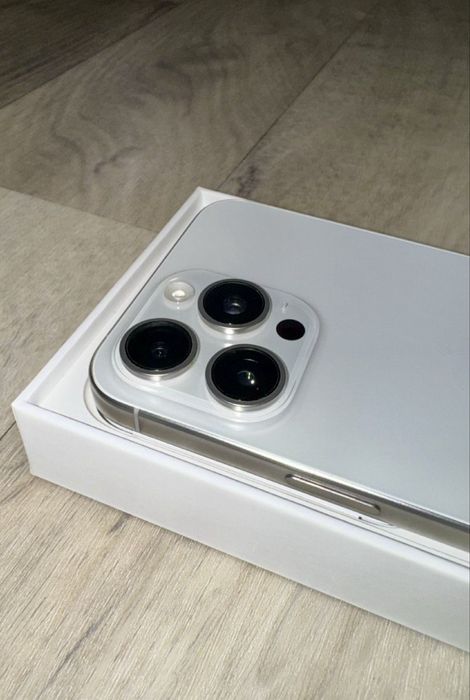 Iphone 15 Pro Max 256 Gb White