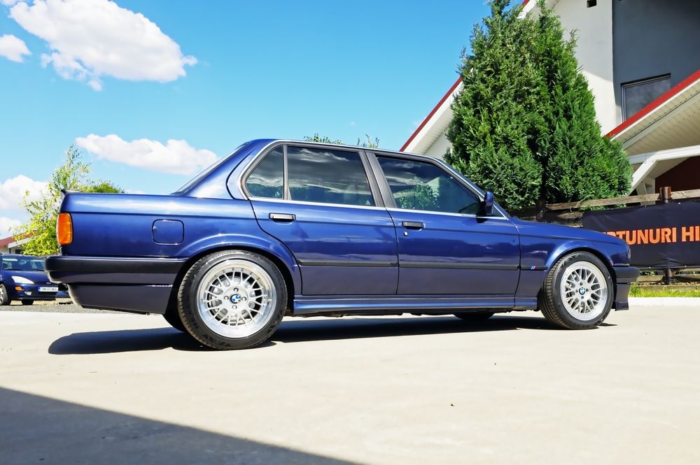 BMW 320i e30 fcl