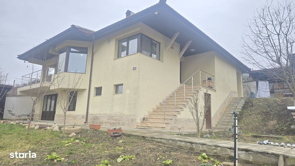 Vand casa in Deva, D+P, Zavoi, partea de jos, din anul 2017,
