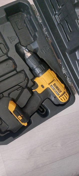 Продам DEWALT DCD771-Ks
DCD771-Ks
DCD771-Ks