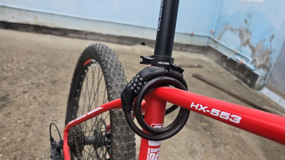 Велосипед спортивный гибрид