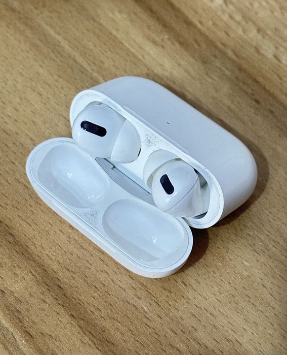 Продаю airpods pro