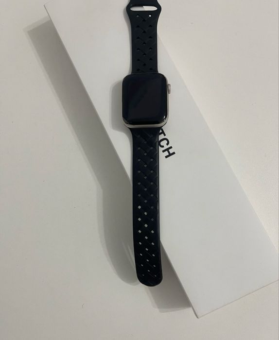 Apple Watch SE 2 44mm