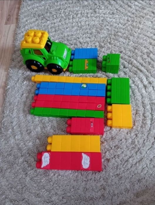 cuburi mega blocks block masina mega 88 cuburi