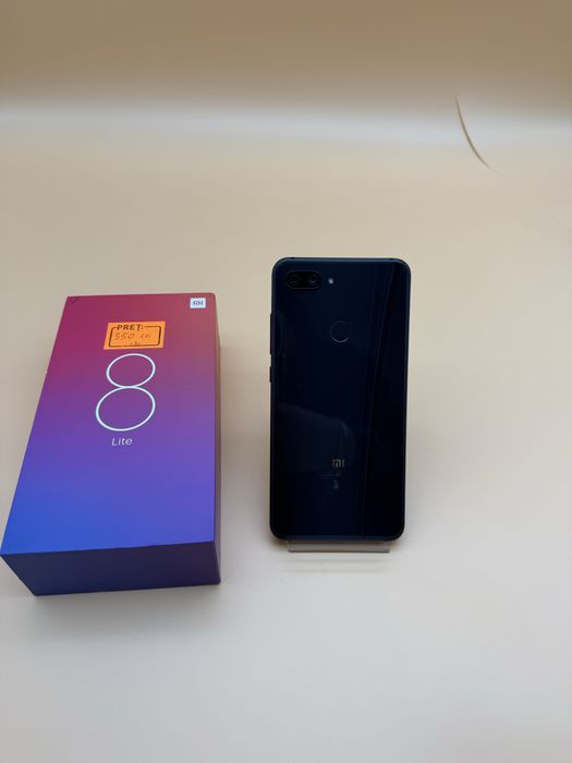 Xiaomi Mi 8 Lite , 64 GB , 4 GB RAM , Midnight Black / Amanet R Shop Gold / Cod produs 90