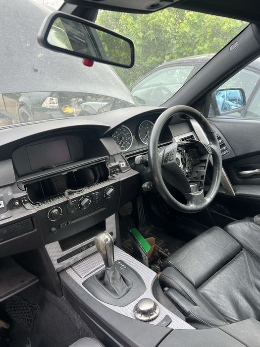 Bmw бмв E60 525d 177к.с на части М пакет