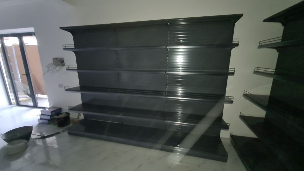 Стеллаж Российкий сотилади.