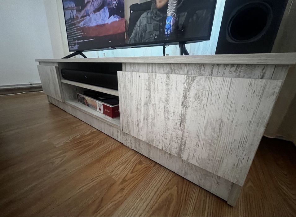 Televizor Samsung, 125 cm, Smart, 4K Ultra HD, cadou comoda TV