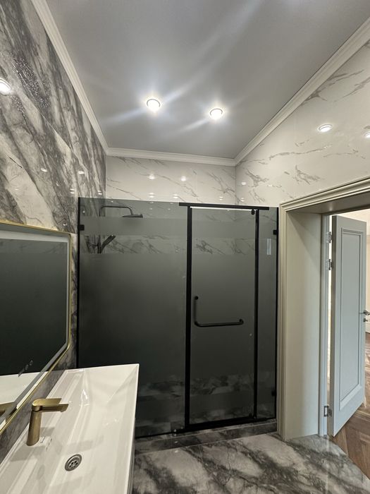 Душ кабина из 8мм каленного стекла