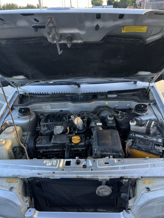 Продам 2115 есть торг