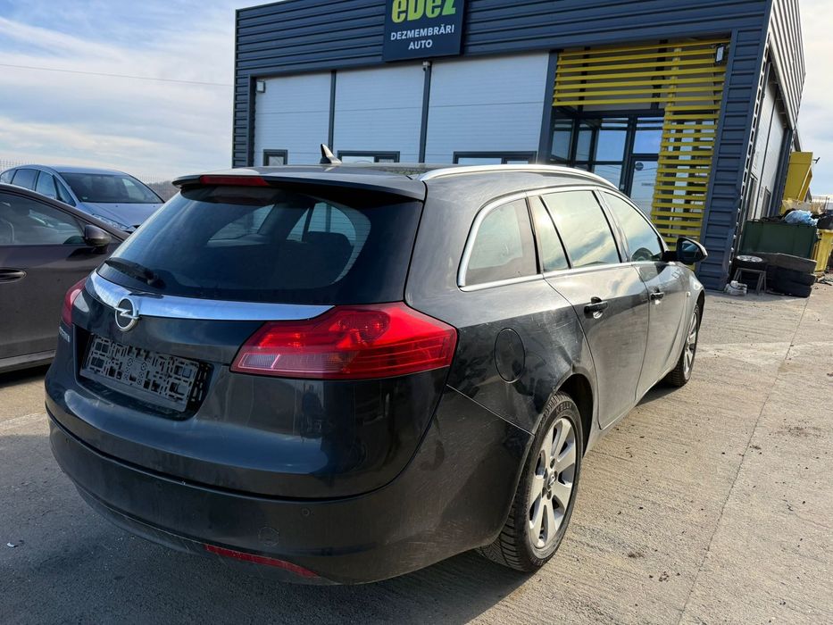 Dezmembrez / Dezmembrari / Piese / Accesorii Opel insignia break 2009 2.0 cdti a20dtj volan stanga